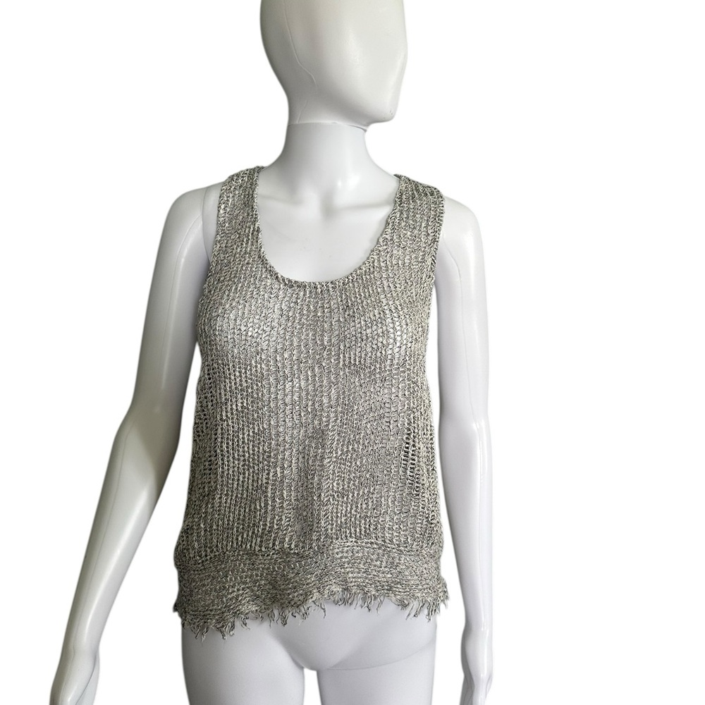 Feel The Piece Gray Distressed Sleeveless Tank Top XS/S